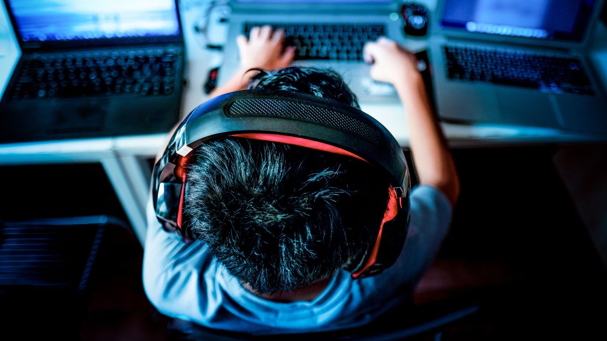 How Old Is Moondrop from FNAF